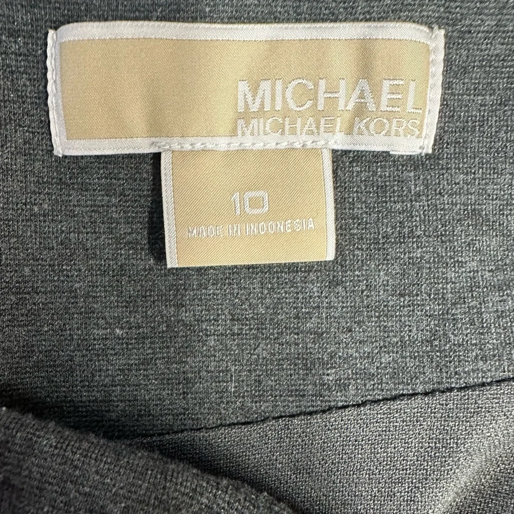 Michael Kors Gray Career Pencil Stretch Skirt Fully Lined With Slit Size 10‎